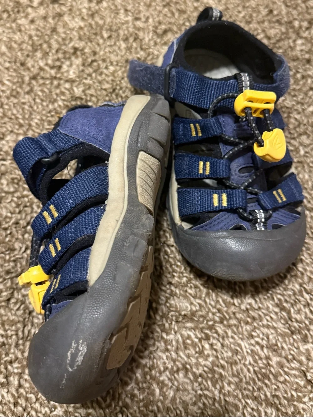 Keen Kids Navy Blue Sandals with Yellow Accents size 9